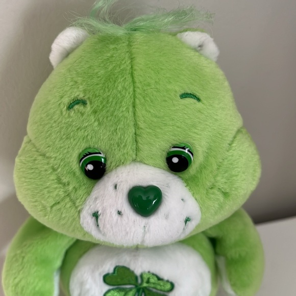 π Good Luck Care Bear 8β 2002 Carlton Cards Collection. Excellent condition. - Picture 2 of 4